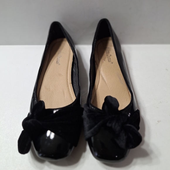 Pierre Dumas Black Patent Leather Velvet Bow Preppy Business Casual Flats- 7.5 - Picture 1 of 10